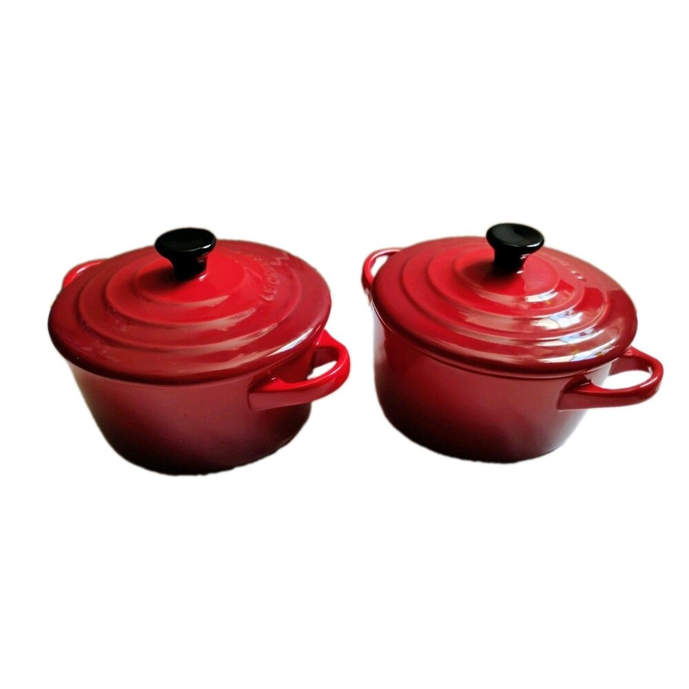 Set of 2 Le Creuset Stoneware Mini Round Cocottes 8oz Cerise Red 17-43 w/ Lids
